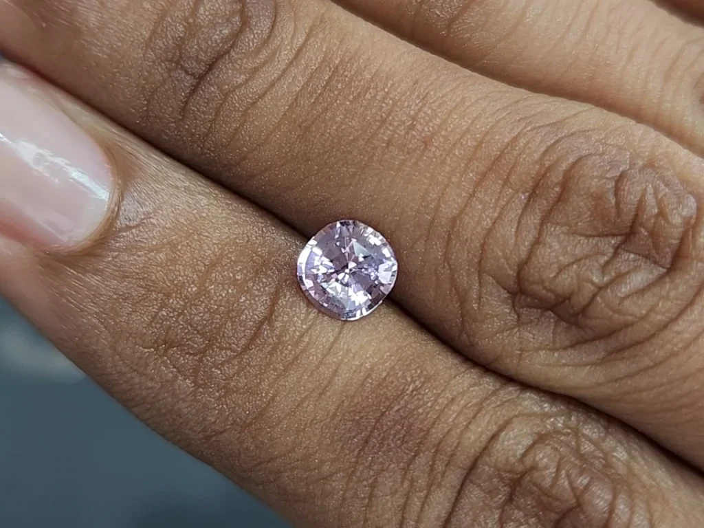 Soft pink sapphire cushion cut 1.10 carats, Sri Lanka Image №2