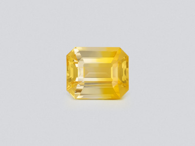 Sapphire Bi-color octagon cut 4.03 carats, Sri Lanka photo