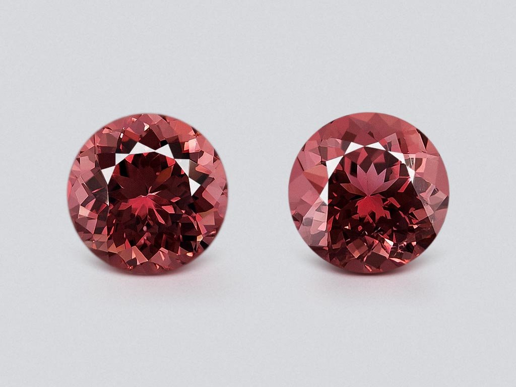 Pair of pink tourmalines in round cut 17.77 carats Image №1