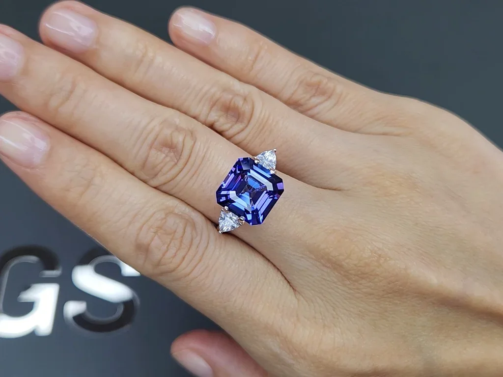 Blue tanzanite asscher cut 6.70 carats Tanzania Image №5