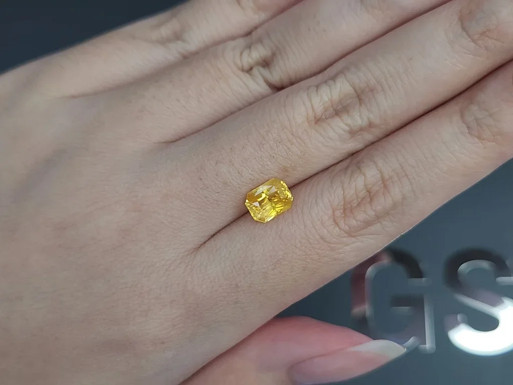 Vivid yellow sapphire with silk effect in radiant cut 2.03 carats, Sri Lanka Image №2
