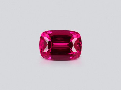 Spinel Mahenge Vibrant pink red cushion cut 2.97 carats, Tanzania   photo