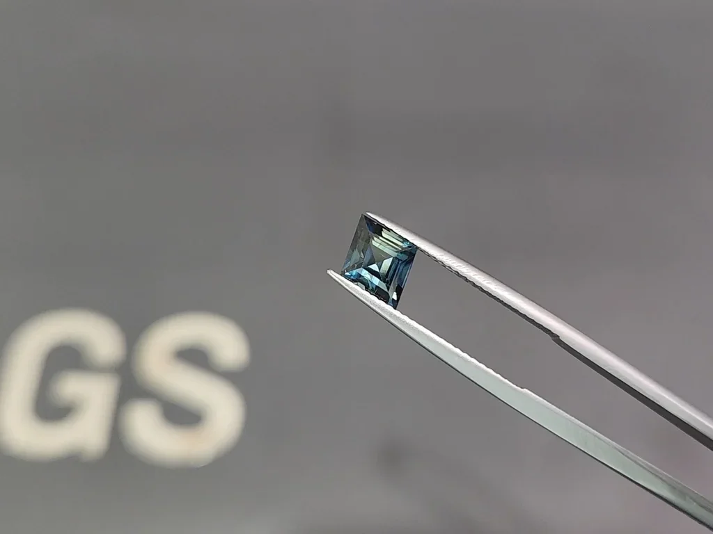 Unheated Teal sapphire kite cut 2.01 carats, Sri Lanka Image №3