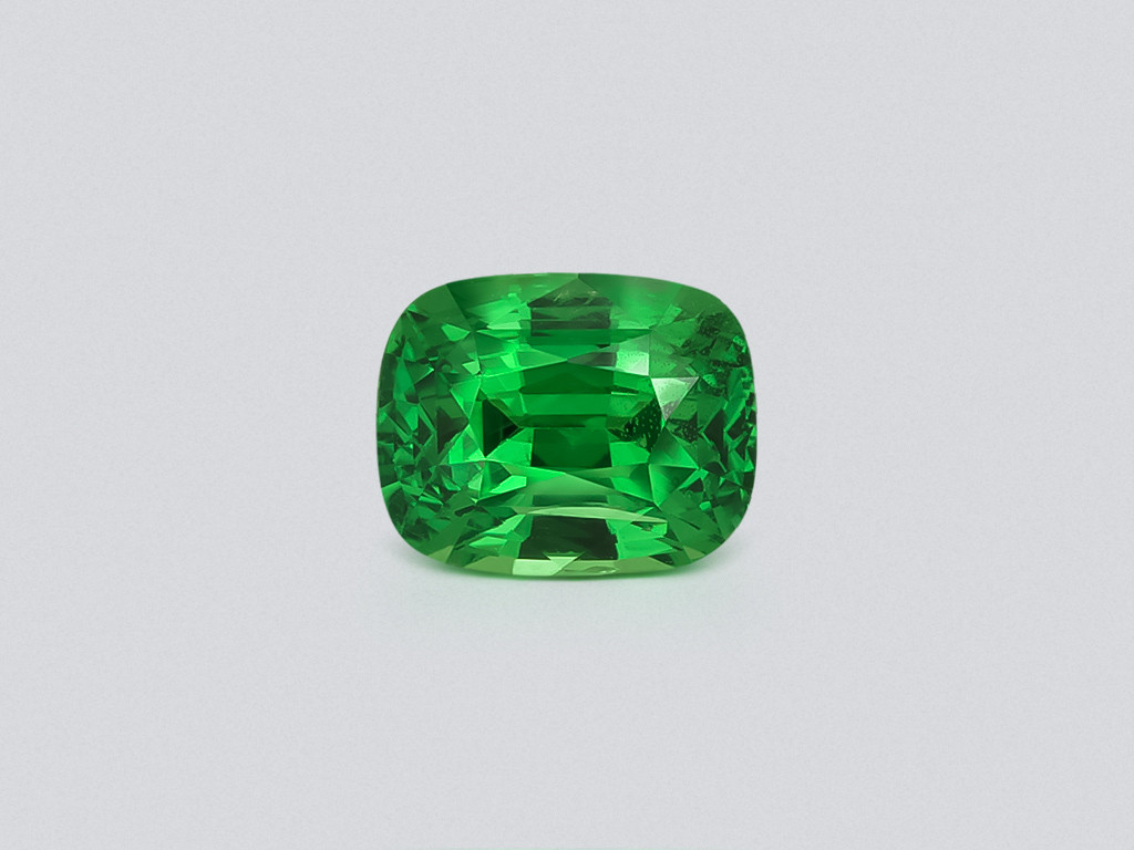 Garnet tsavorite Vivid Green cushion cut 1.53 Carats, Tanzania  Image №1