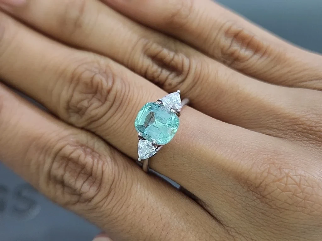 Aquamarine cushion cut  2.49 carats, Madagascar  Image №5