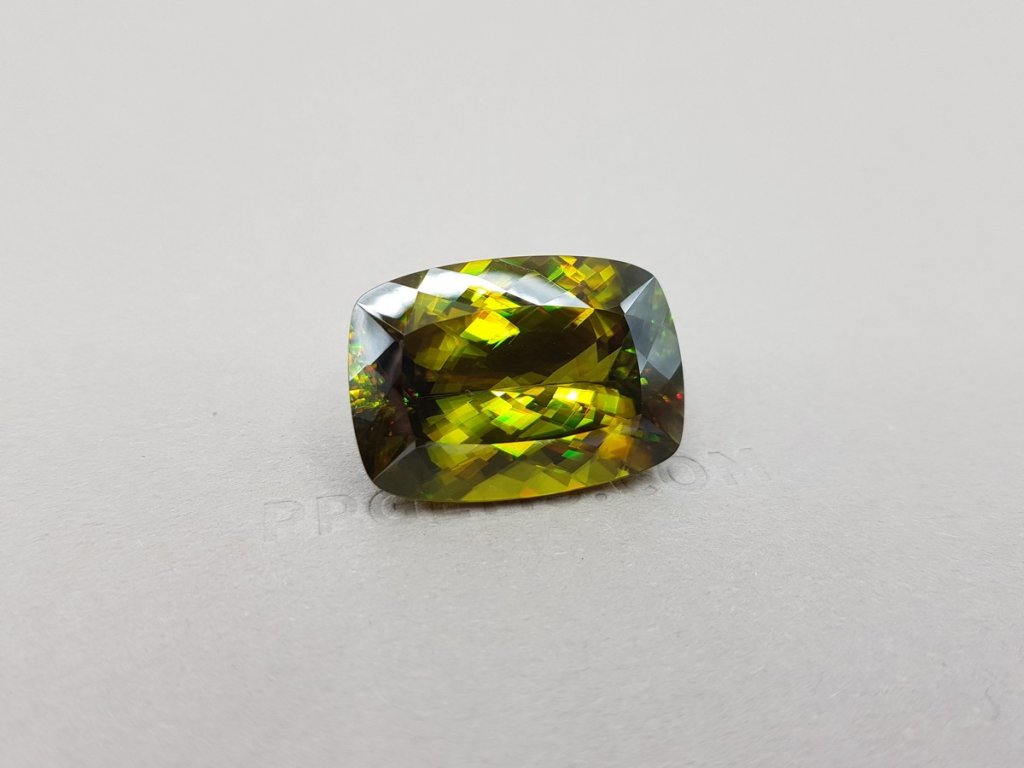 Large golden-green sphene 52.17 ct, Madagascar Image №2