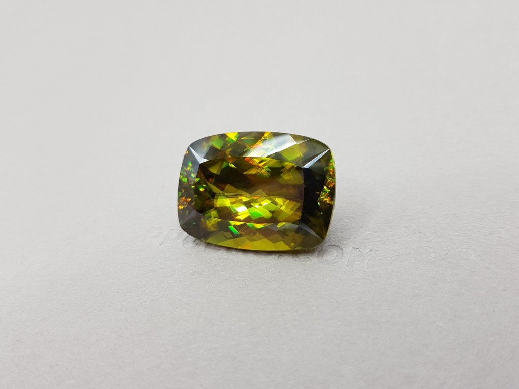 Large golden-green sphene 52.17 ct, Madagascar Image №3