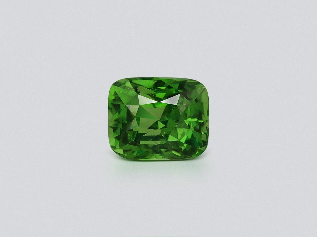 Green tsavorite garnet cushion cut 3.01 carats, Tanzania Image №1