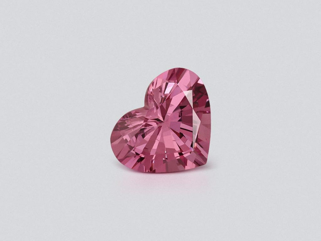 Pink spinel heart shape 2.39 carats, Burma Image №1