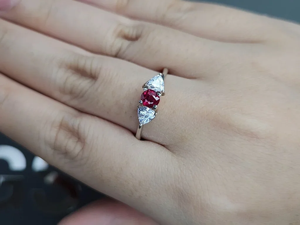 Untreated Pigeon's Blood red ruby in oval cut 0.42 carats, Burma  Image №5