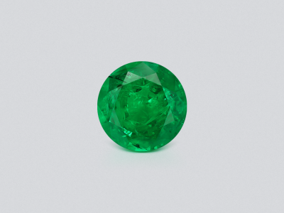 Rare Panjshir emerald with Vivid green color in round cut 5.09 carats photo