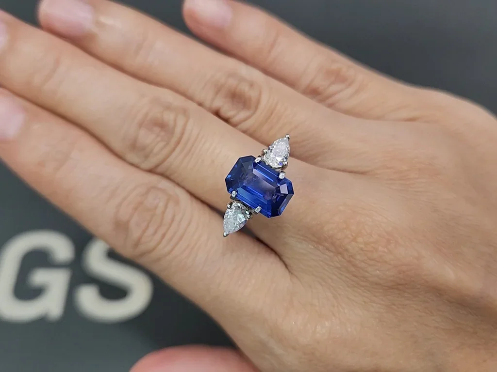 Blue sapphire octagon cut 4.01 carats, Sri Lanka Image №5