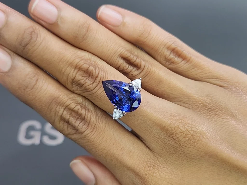 Tanzanite pear cut 7.75 carats, Tanzania Image №5