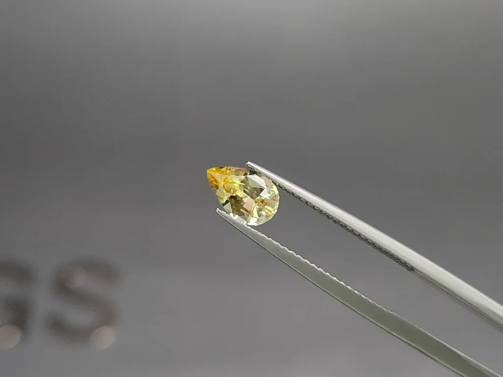 Unheated yellow sapphire pear cut 1.10 carats, Sri Lanka Image №3