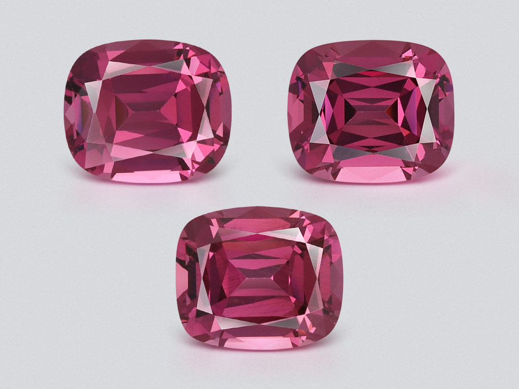 Set of garnets rhodolite cushion cut 4.29 carats, Madagascar Image №1