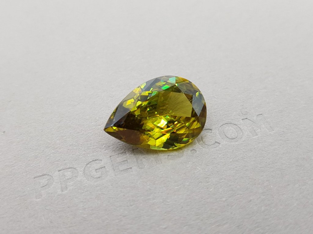 Olive green sphene 9.70 ct, Madagascar Image №3