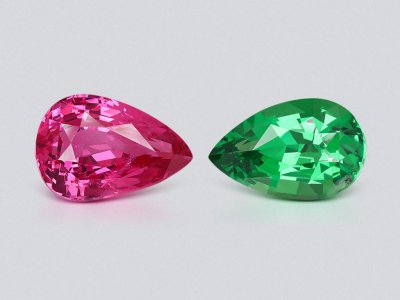 Unique pair of pink Mahenge spinel and vivid green pear-cut tsavorite 3.08 carats photo