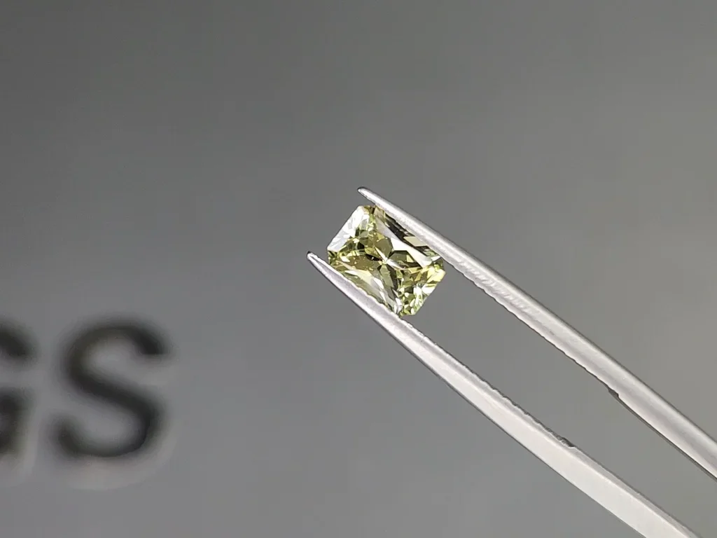 Rare untreated green sapphire in radiant cut 1.13 carats, Madagascar Image №3
