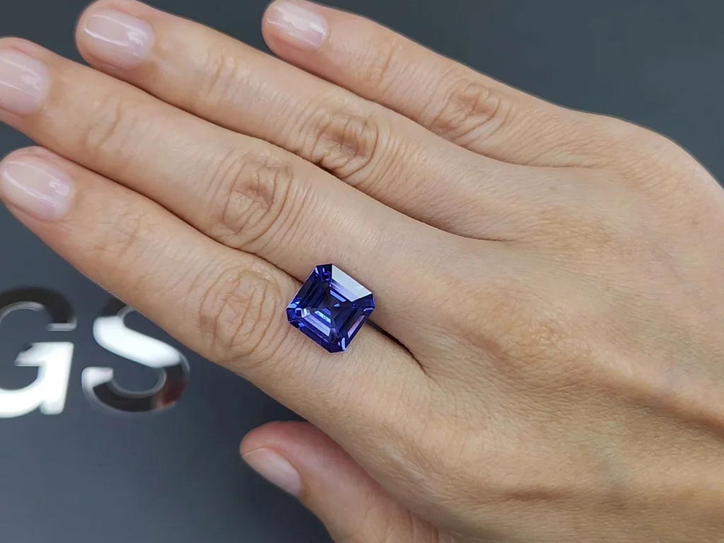 Blue tanzanite in asscher cut 5.82 carats, Tanzania Image №2
