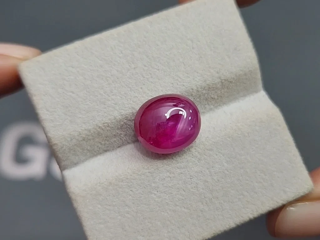 Unheated star ruby cabochon cut 10.89 carats, Burma, GRS Image №6