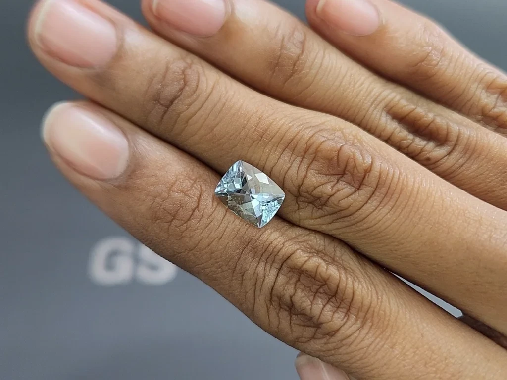 Aquamarine cushion cut 2.59 carats, Madagascar  Image №2