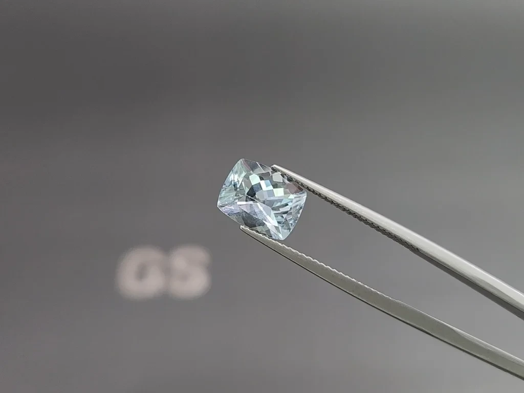 Aquamarine cushion cut 2.59 carats, Madagascar  Image №3