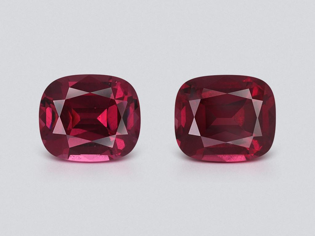 Pair of rhodolite garnets cushion cut 2.88 carats, Madagascar Image №1