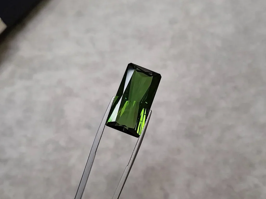 Large Verdelite from Madagascar 22.56 ct, ICA Image №3