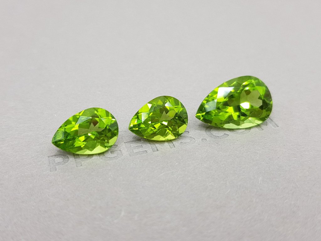 Bright Burmese Peridot Set 20.52ct Image №3