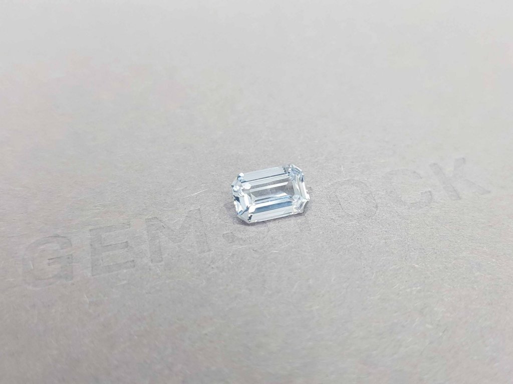 Unheated white sapphire in octagon cut 1.52 ct, Sri Lanka Image №2