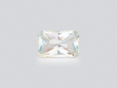 Radiant faceted rainbow moonstone 4.30 carats, Madagascar photo