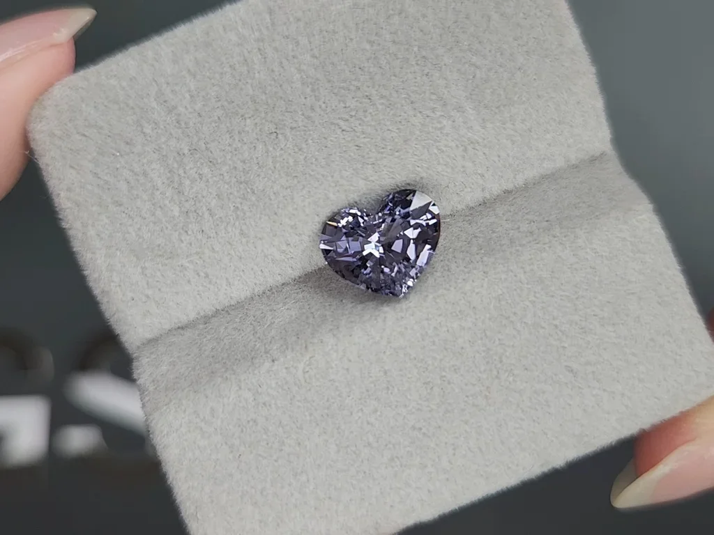 Steel grey spinel heart shape 2.33 carats, Burma Image №4