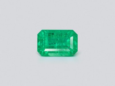 Emerald Intense Green octagon cut 1.25 carats, Panjshir photo