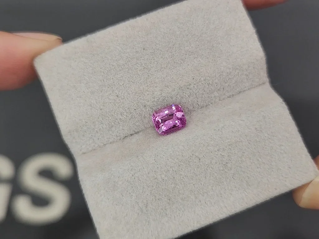 Unheated sapphire Baby Pink cushion cut 1.02 carats, Madagascar Image №4