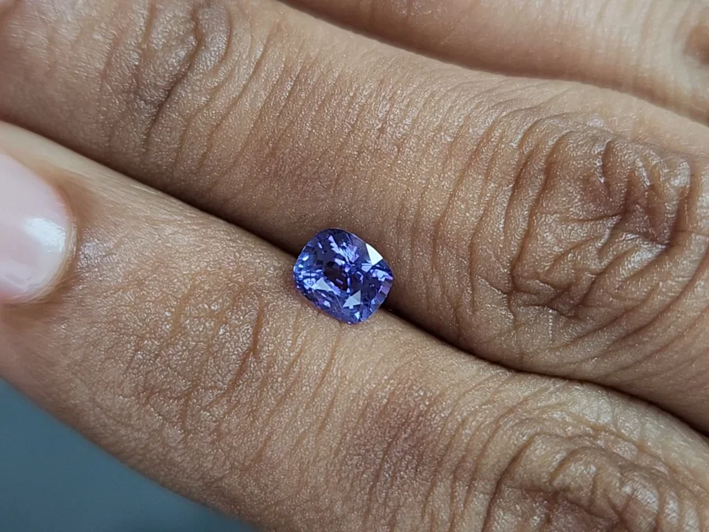 Blue sapphire cushion cut 1.02 carats, Sri Lanka Image №2