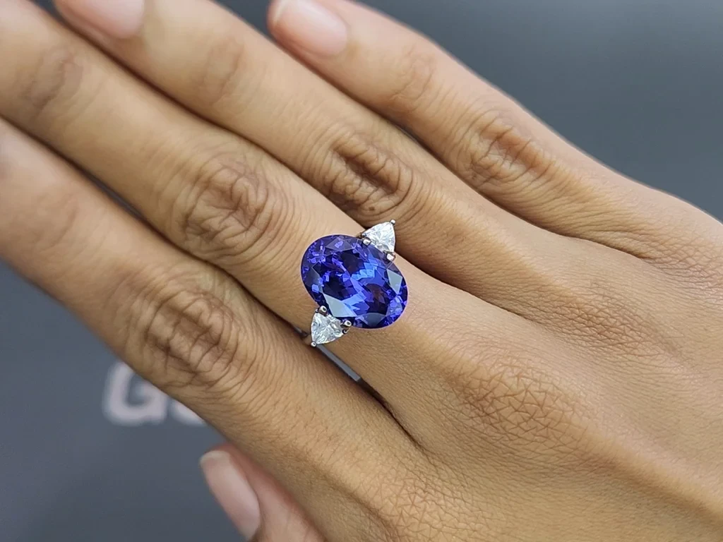 Tanzanite oval cut 7.76 carats, Tanzania Image №5
