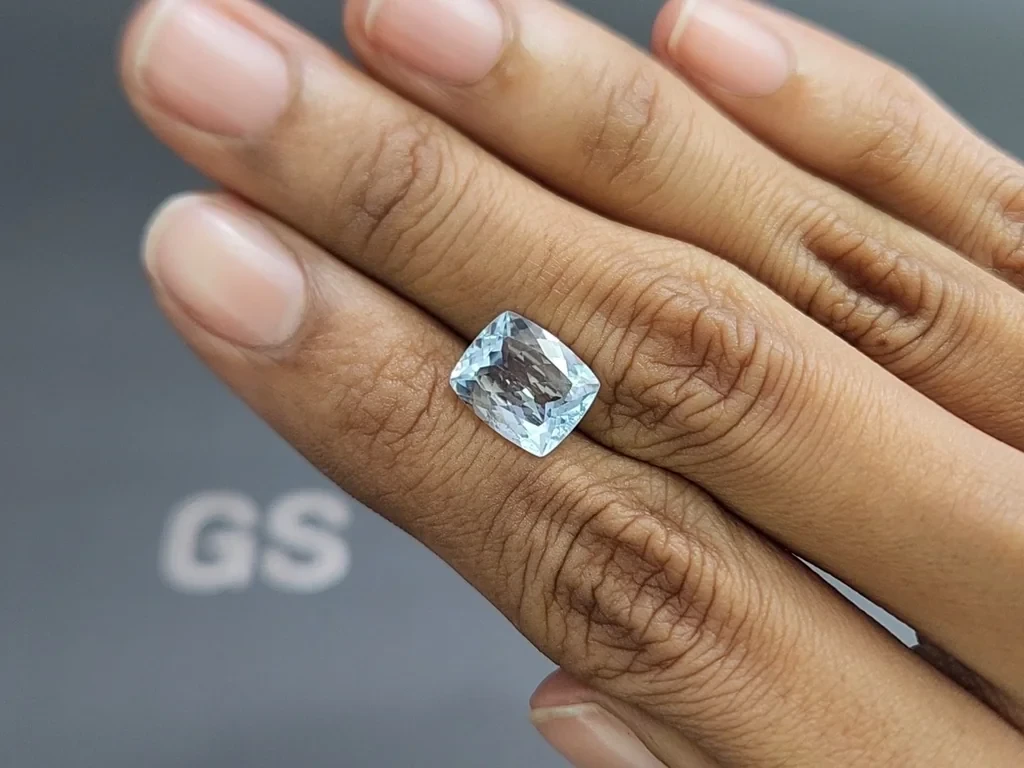 Aquamarine cushion cut 3.21 carats, Madagascar  Image №2