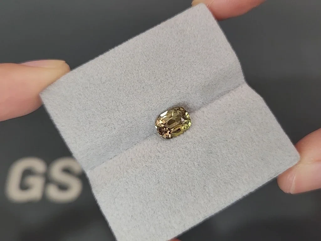 Unheated sapphireTeal cushion cut 1.74 carats, Madagascar Image №4