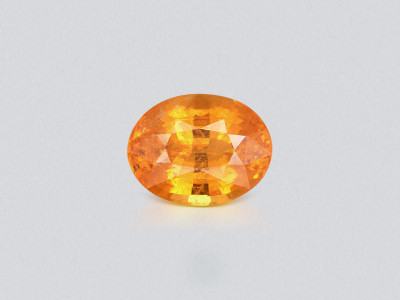 Mandarin spessartine oval cut 5.75 carats, Tanzania photo