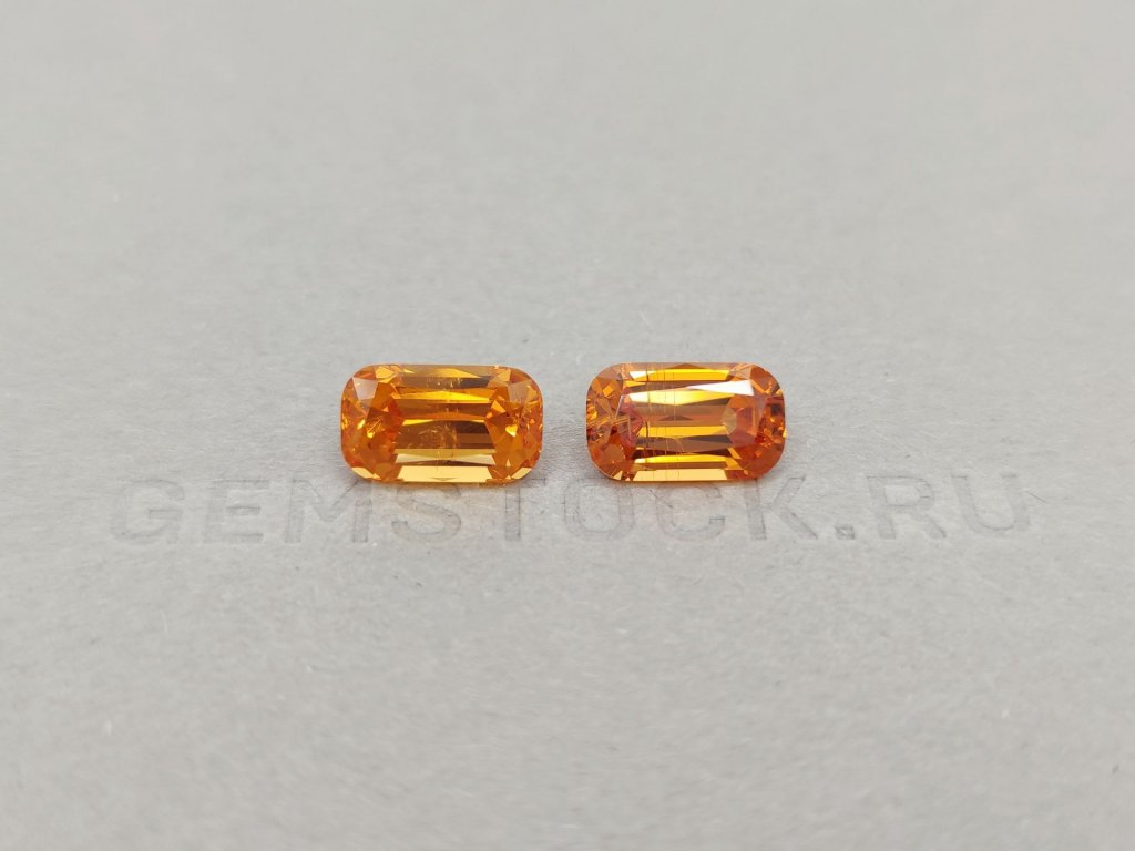Pair of vibrant cushion cut Fanta-coloured spessartines 8.03 ct, Nigeria Image №1