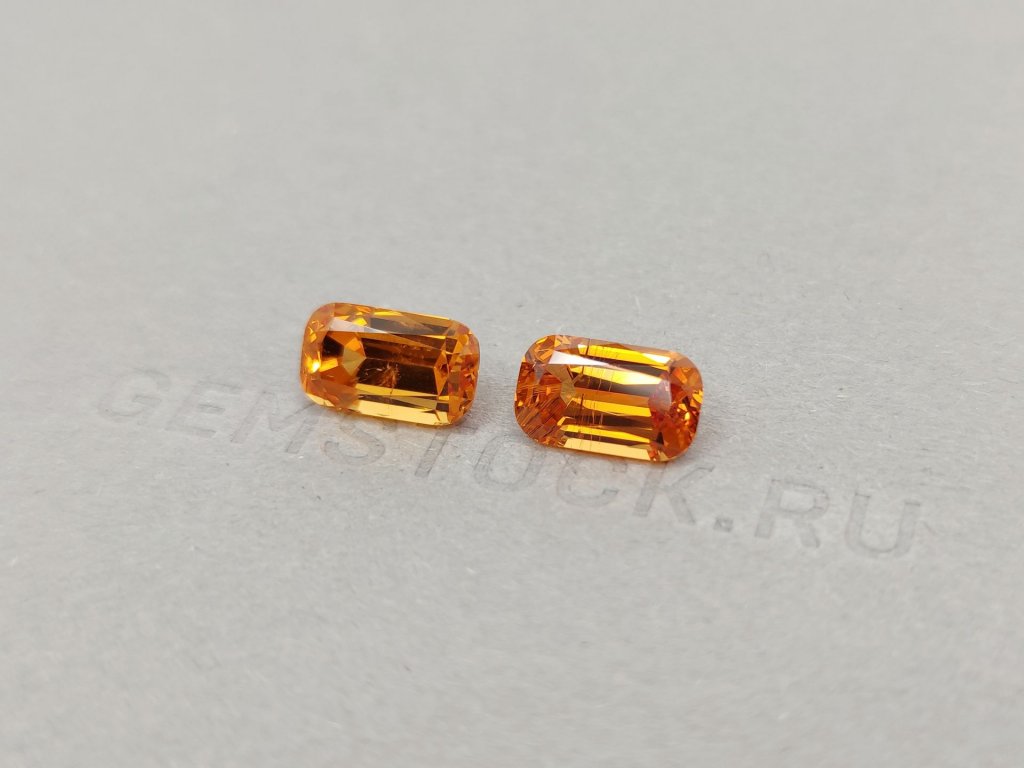 Pair of vibrant cushion cut Fanta-coloured spessartines 8.03 ct, Nigeria Image №3