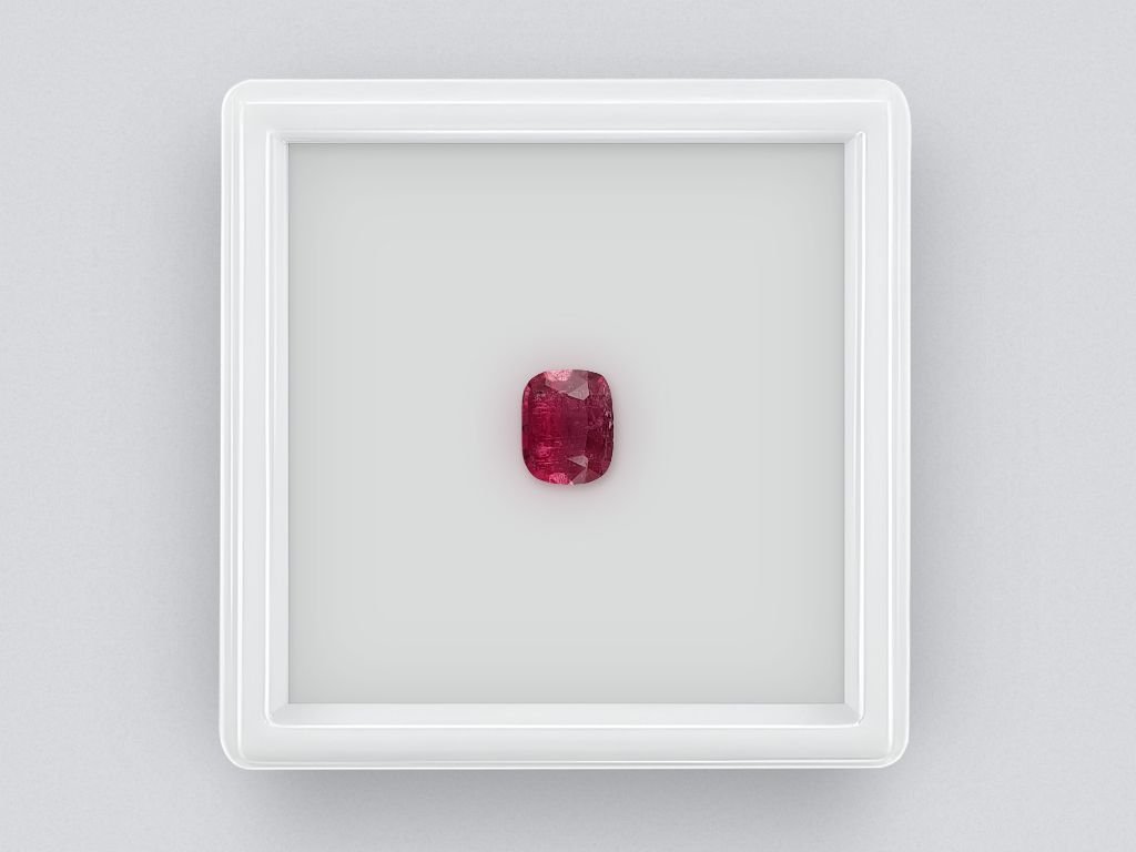 Intense pinkish-red rubellite tourmaline in cushion cut 0.80 ct Image №1