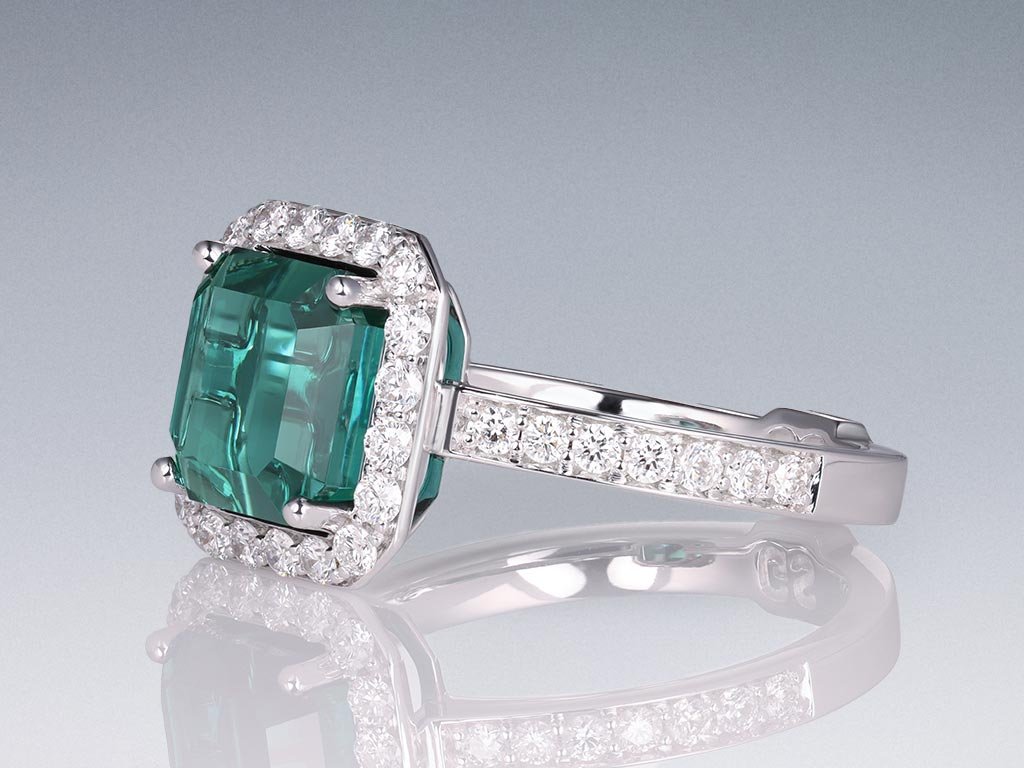 Ring with indicolite tourmaline 3.65 ct  and diamonds in 18K white gold Image №3