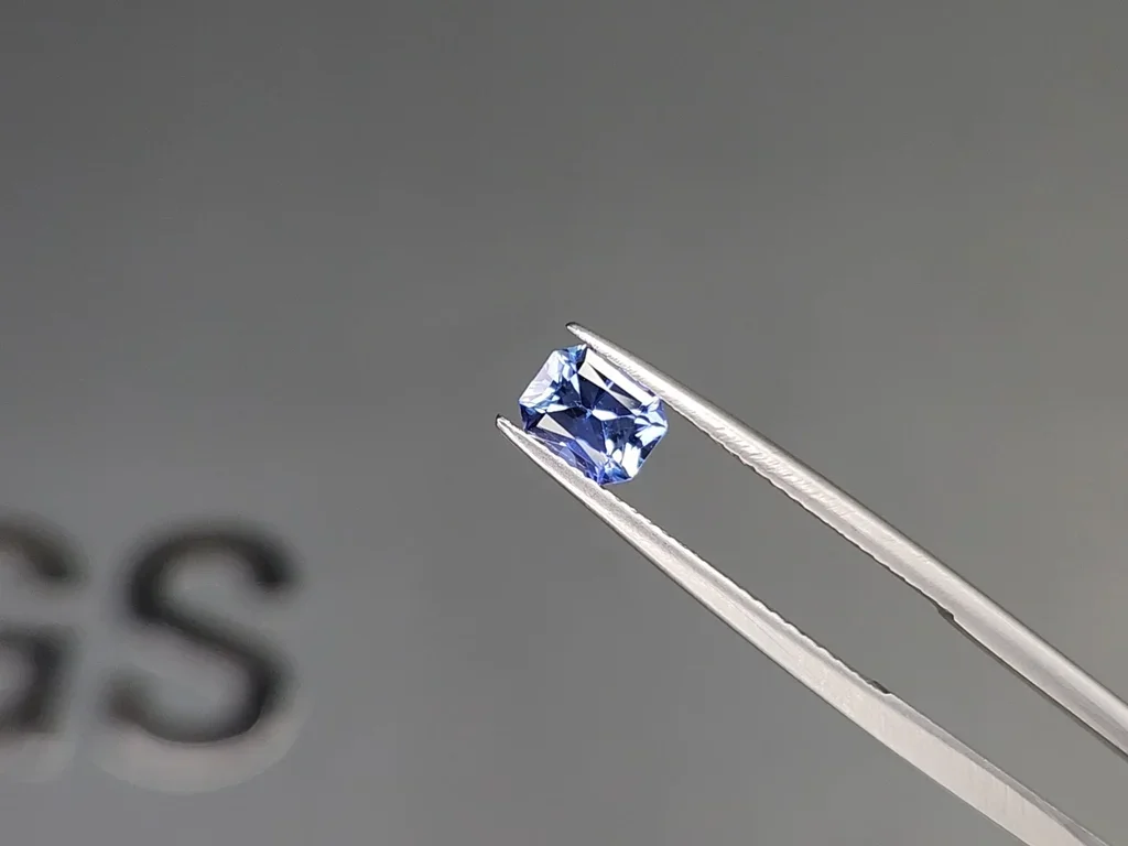 Pastel blue sapphire in radiant cut 0.91 carats, Sri Lanka Image №3
