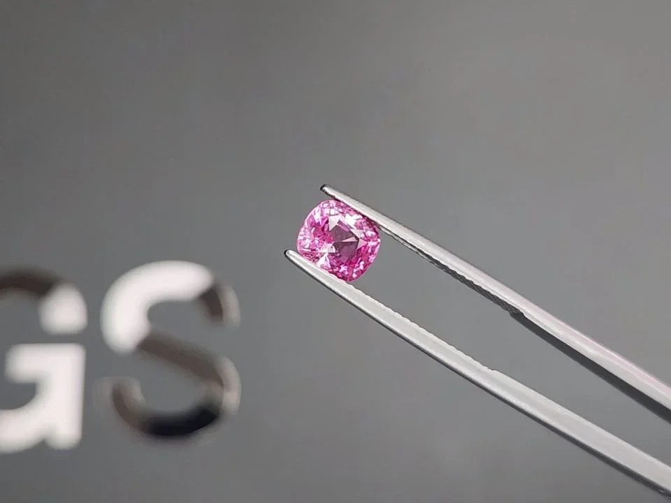 Mahenge pink spinel in cushion cut 1.57 carats, Tanzania Image №3