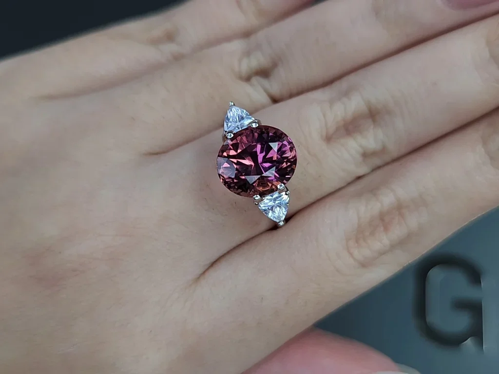 Pink-orange oval cut tourmaline 4.93 carats, Africa Image №5