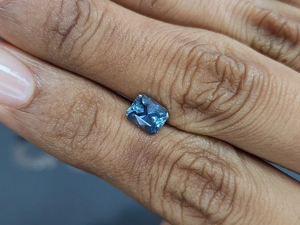 Santa Maria aquamarine radiant cut 1.19 carats, Madagascar Image №2