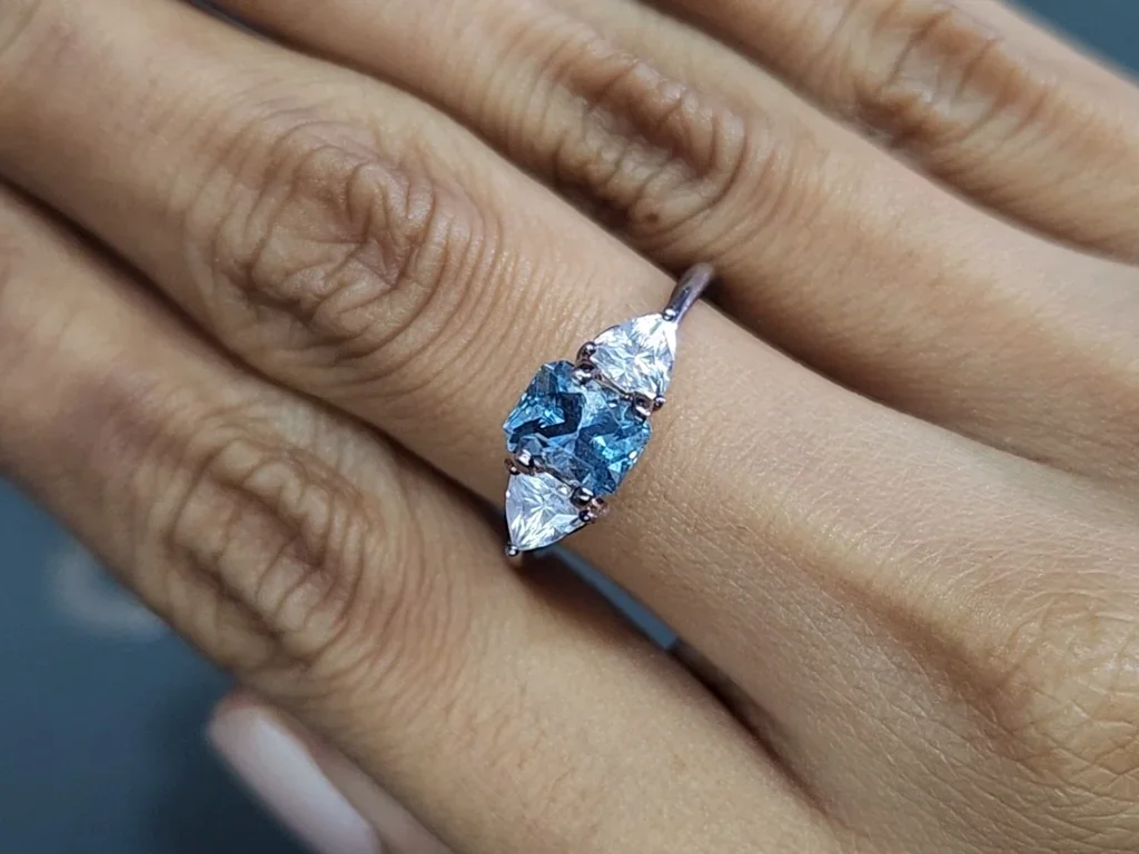 Santa Maria aquamarine radiant cut 1.19 carats, Madagascar Image №5