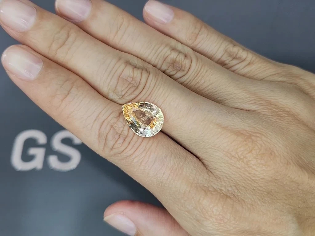 Unheated orangy-yellow sapphire in pear cut 7.04 carats, Madagascar Image №2