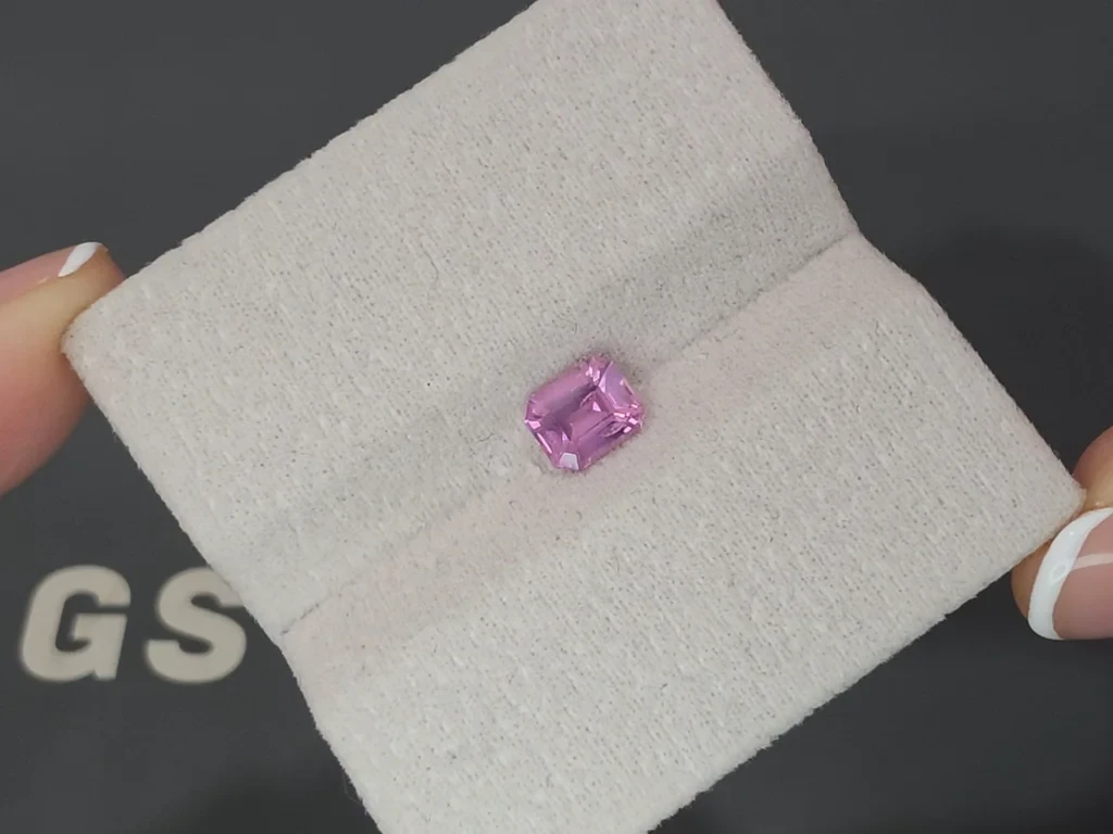 Pink spinel Mahenge octagon cut 1.06 carats, Tanzania Image №4